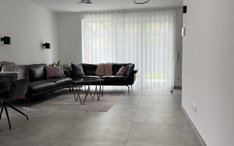 DHH mit Garten in Waldacker