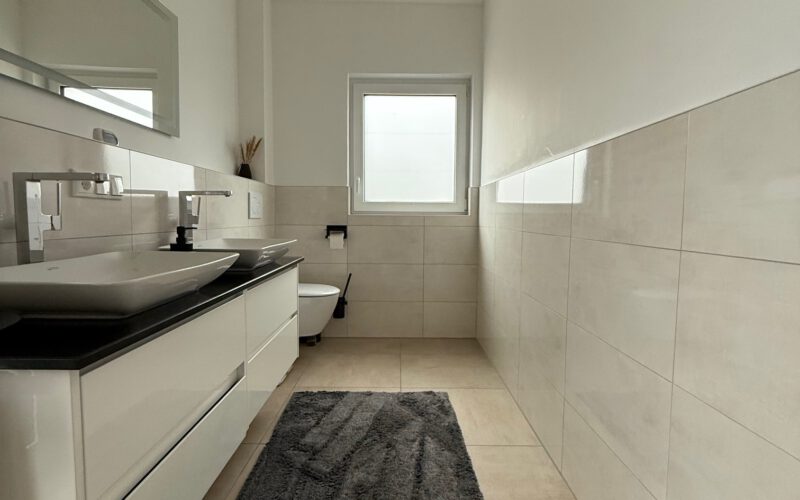 DHH mit Garten in Waldacker