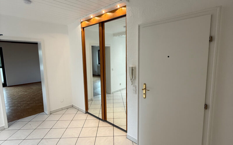 Schöne & große 4ZW in Urberach